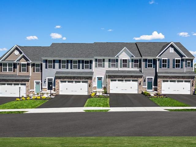 Townhouse for sale in Zelienople, Pennsylvania