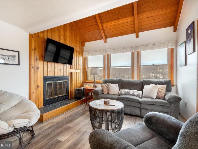 Condo for sale in Garrett, Maryland