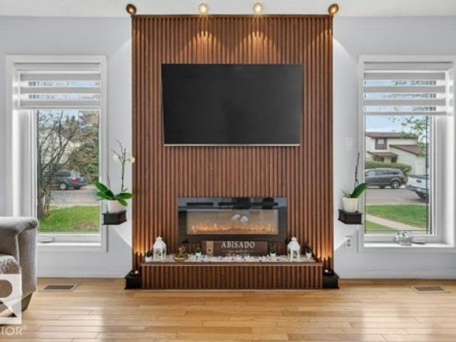 House for sale in Wedgewood, Alberta