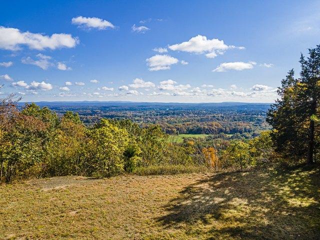 House for sale in Bloomington, New York