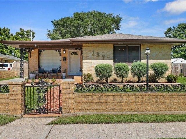 House for sale in Harahan, Louisiana