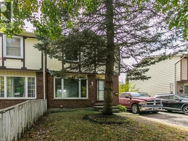 House for sale in Pioneer Park, Kitchener