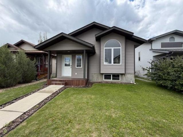 House for sale in Alberta