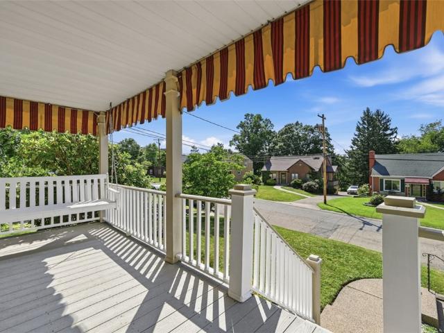 House for sale in Bridgeville, Pennsylvania