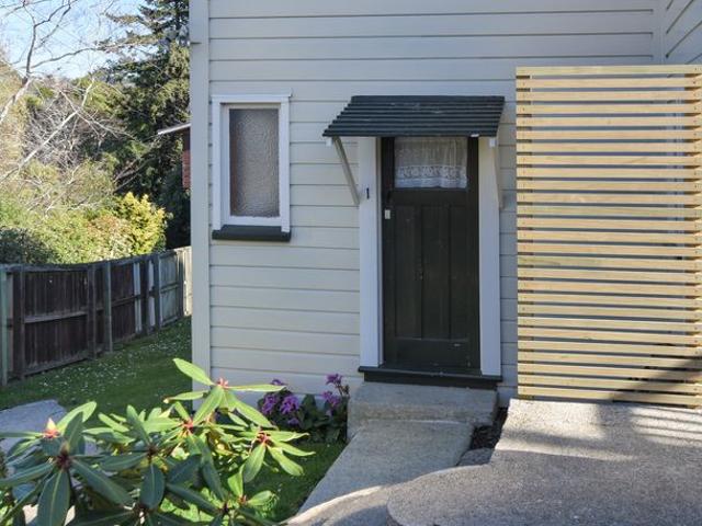 House for rent in Otakou