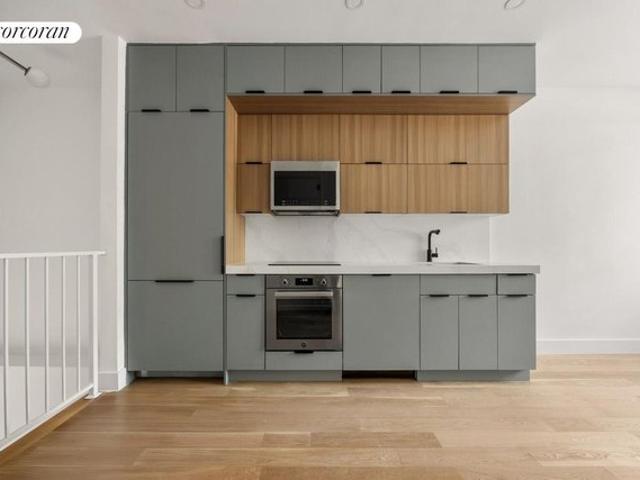 Condo for sale in Arverne, New York