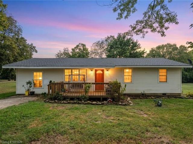 House for sale in Magazine, Logan County