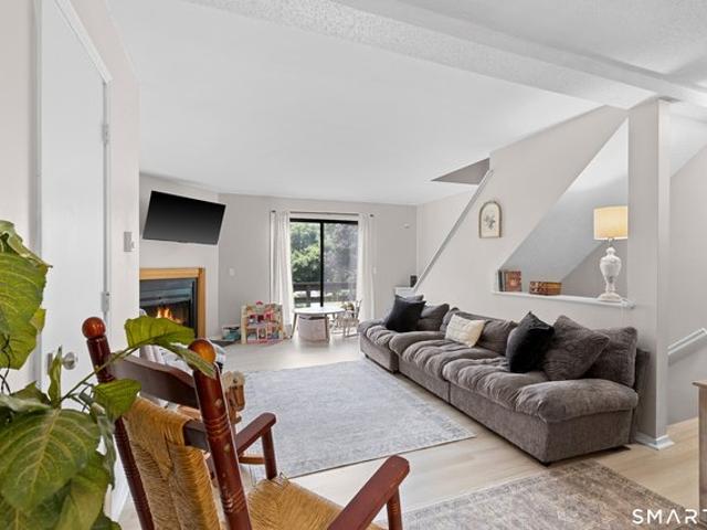 Townhouse for sale in Danbury, Connecticut