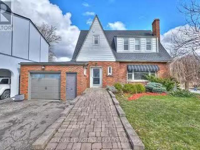 House for sale in Niagara, Ontario