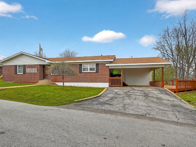 House for sale in Forsyth, Missouri