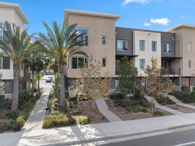 Townhouse for sale in Irvine Business Complex, Irvine