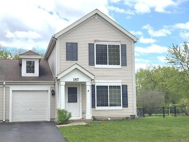 Townhouse for sale in Round Lake, Illinois