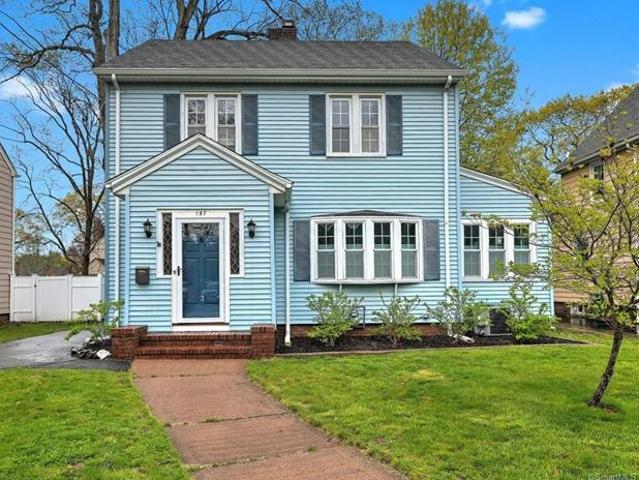 House for sale in Hamden, Connecticut
