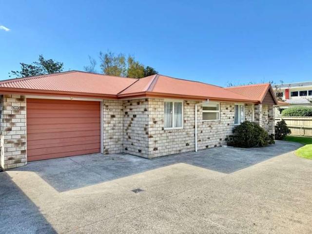Townhouse for rent in Poroporo, Bay Of Plenty