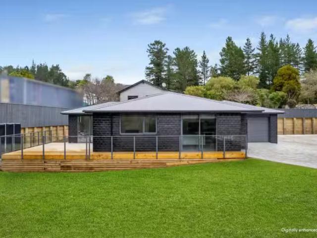 House for sale in Pauatahanui, Wellington