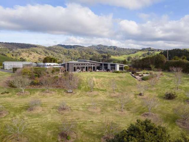 Property for sale in Bay Of Plenty