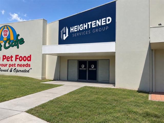 Warehouse for rent in Manunda, Cairns