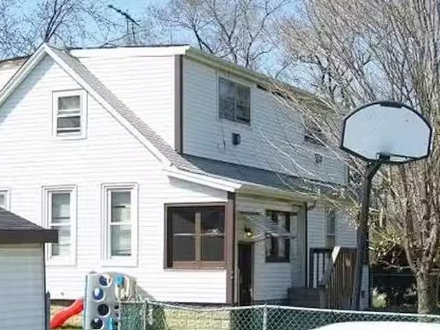 House for rent in Bedford Park