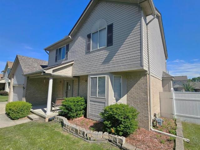 House for sale in Fraser, Michigan