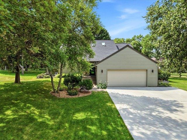 House for sale in Hennepin, Minnesota