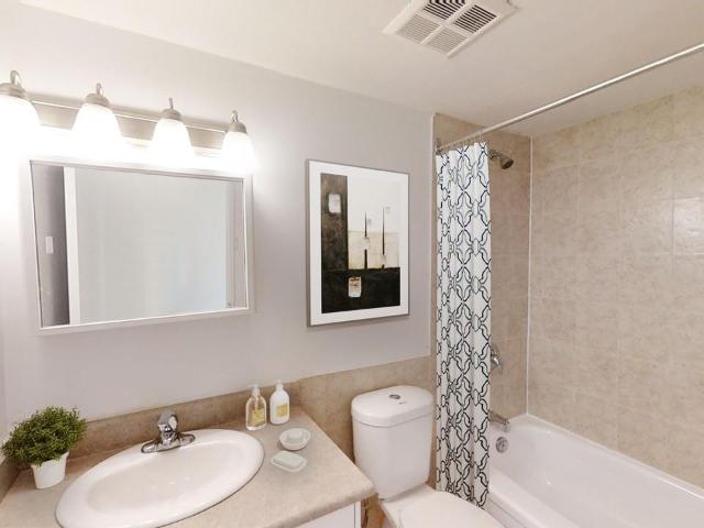 Apartment for rent in Woburn, Ontario