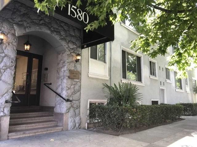 Apartment for rent in Lakeside, Oakland