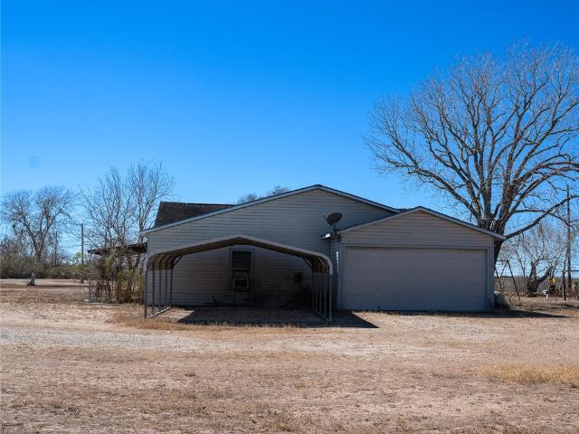 House for sale in George West, Live Oak County