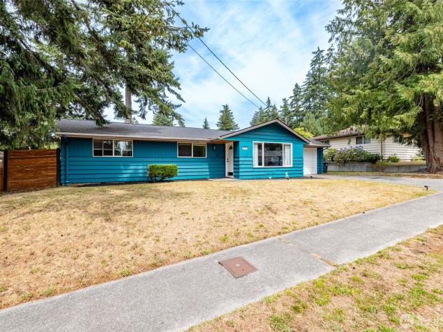 House for sale in Oak Harbor, Washington