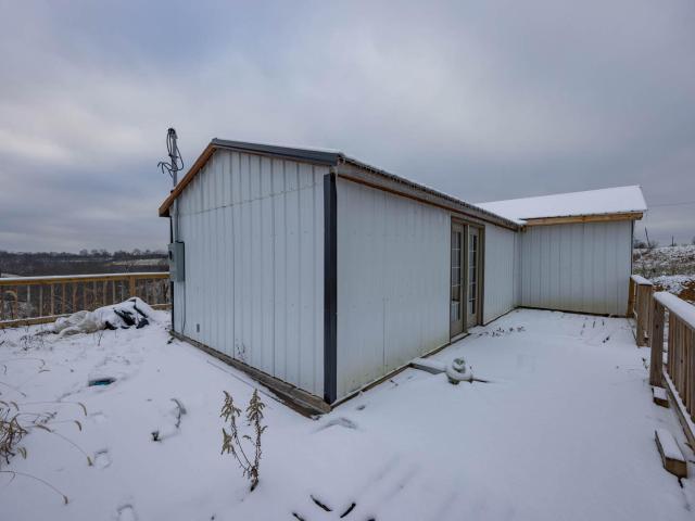 House for sale in Mount Olivet, Kentucky