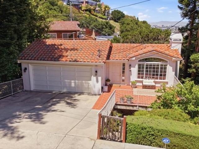 House for sale in San Mateo, California