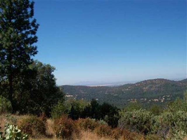 House for sale in Rackerby, California