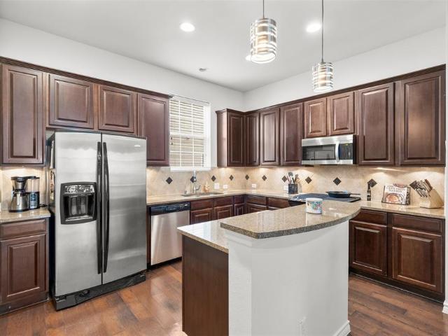 Townhouse for sale in Addison, Texas