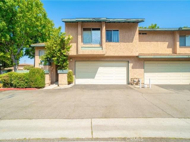 Townhouse for sale in La Puente, California