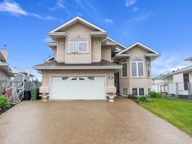 House for sale in Wedgewood, Alberta