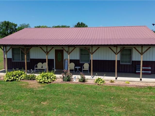 House for sale in Urich, Henry County