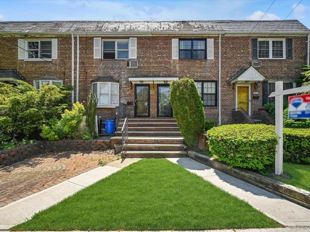 House for sale in Whitestone, New York
