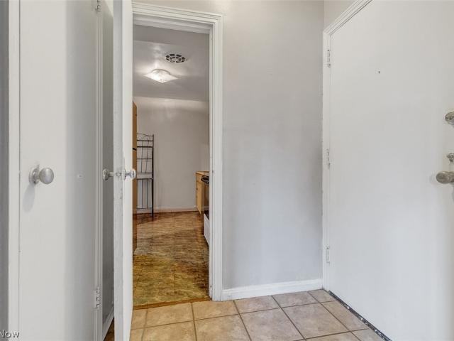 Condo for sale in Shaker Heights, Ohio