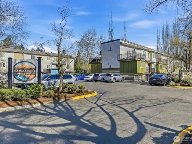 Townhouse for sale in Redmond, Washington