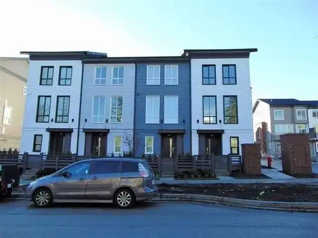 Townhouse for rent in South Surrey, Surrey