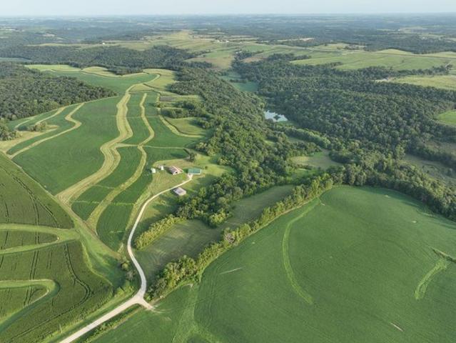Farm for sale in Waukon, Iowa