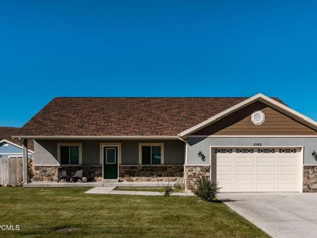 House for sale in Francis, Utah
