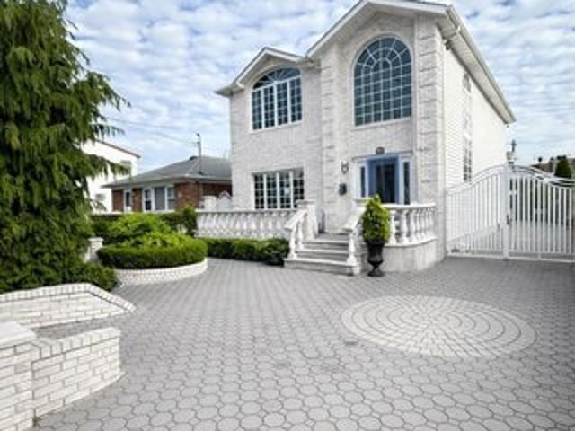 House for sale in Howard Beach, New York