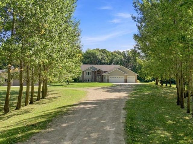 House for sale in Becker, Minnesota