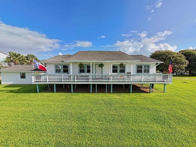 House for sale in Bay City, Texas