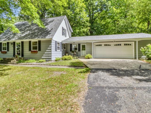 House for sale in Detroit Lakes, Becker County