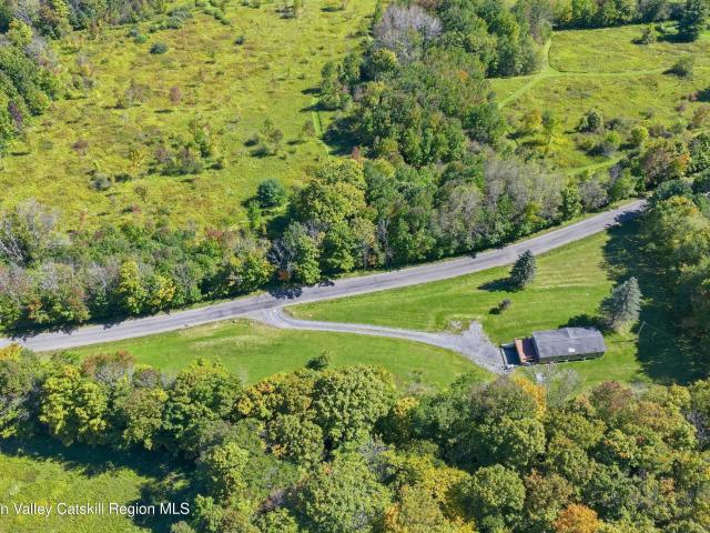 House for sale in Vega, Town of Roxbury