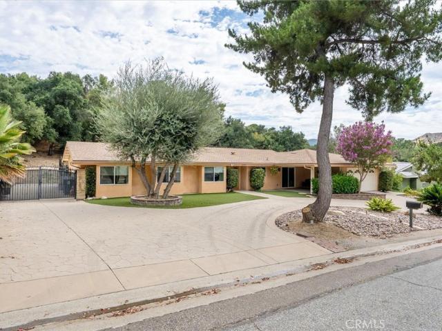 House for sale in Canyon Country, California
