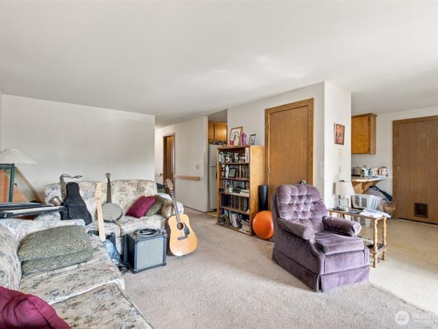 House for sale in Sea Breeze Community, Port Townsend