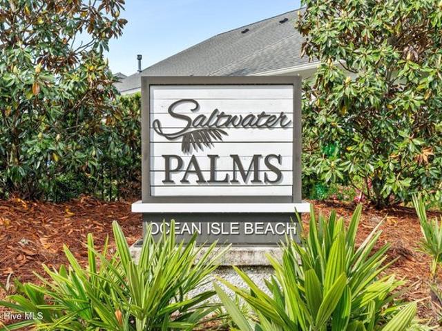 Townhouse for sale in Ocean Isle Beach, North Carolina
