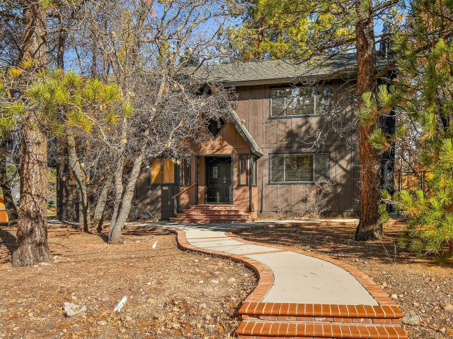 House for sale in Big Bear City